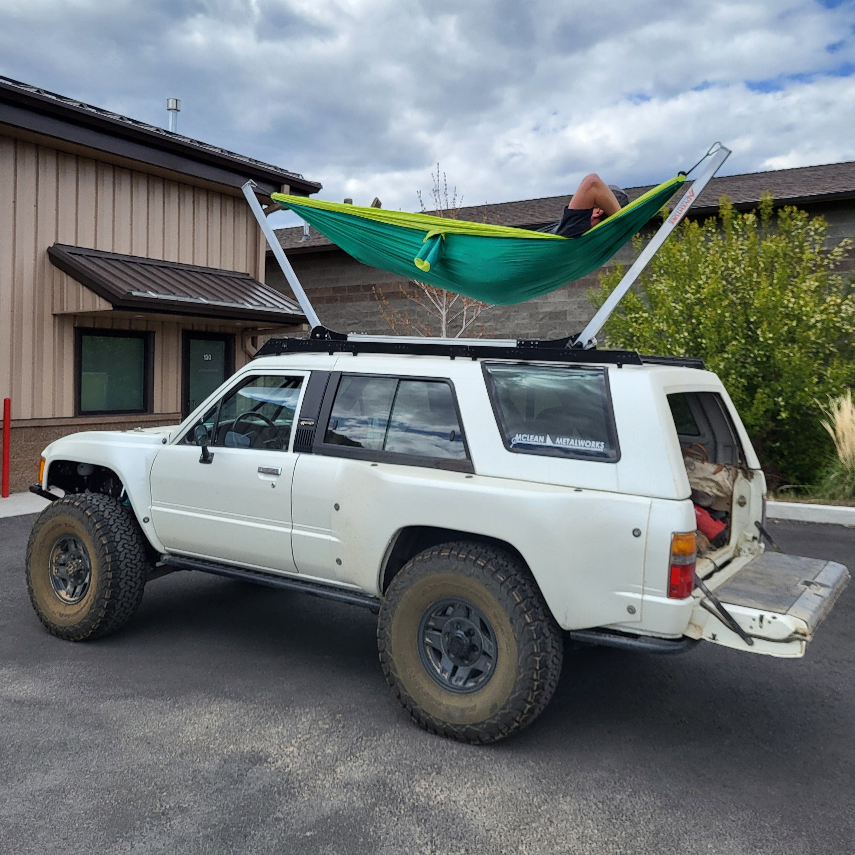 hammock truck stand