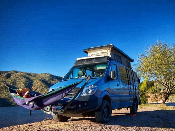 vehicle hammock mount